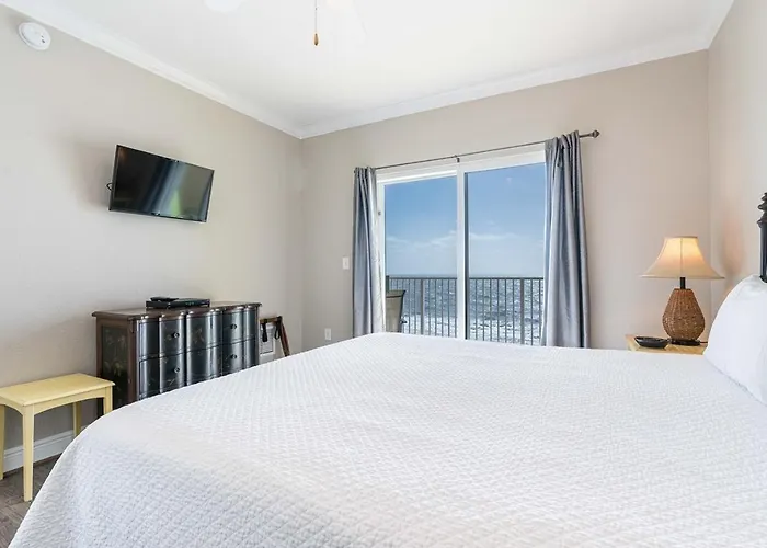 Crystal Shores West 704 By Youngs Suncoast Apartment