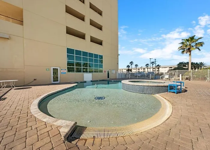 Crystal Shores West 704 By Youngs Suncoast Apartment